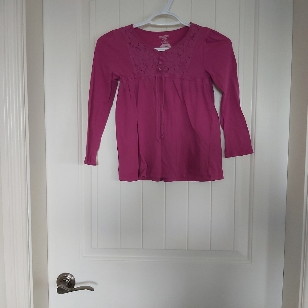 Childs Old Navy Top/ B2